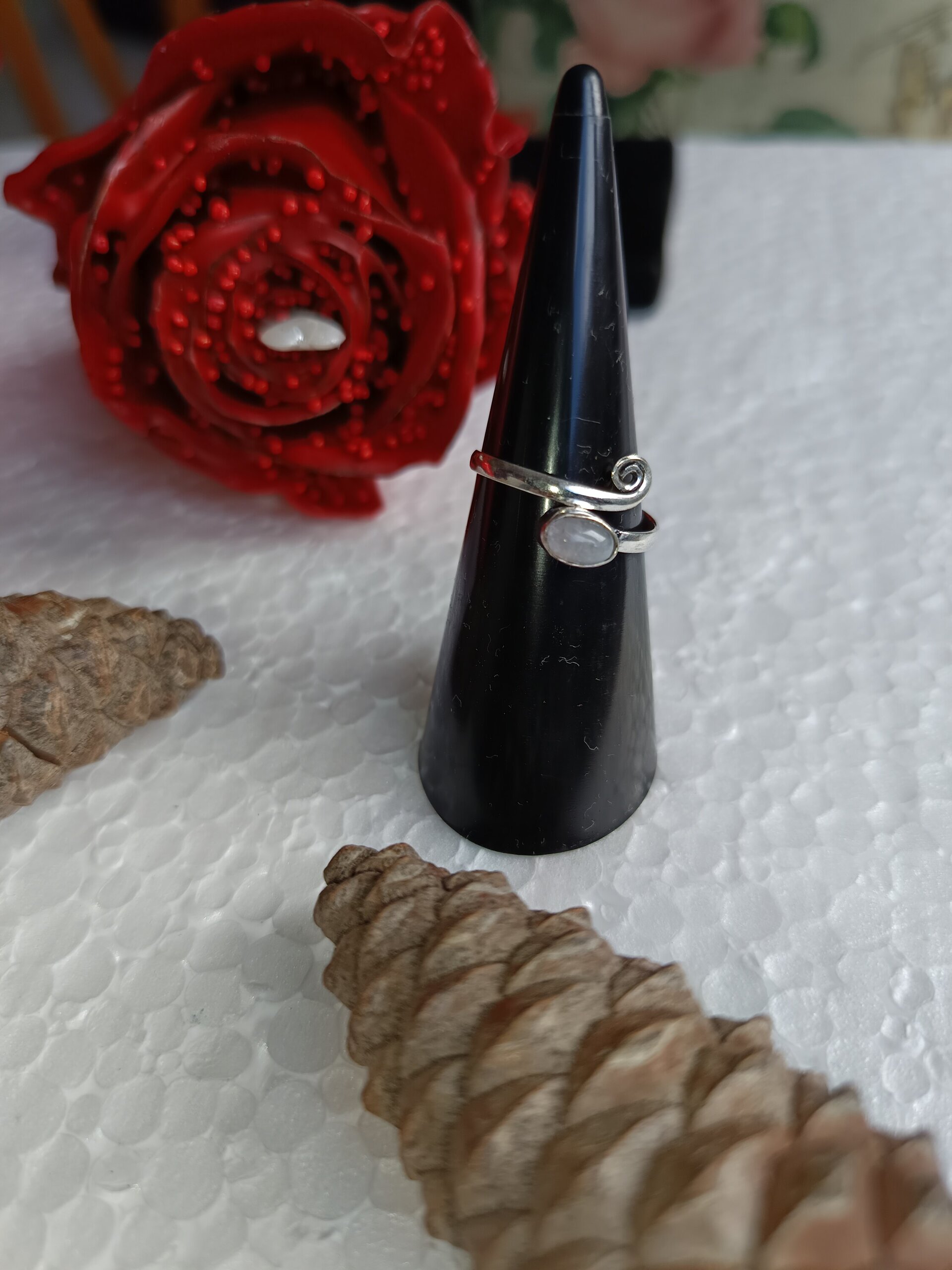Anillo Thai de bronce blanco con piedra cuarzo blanco - 1
